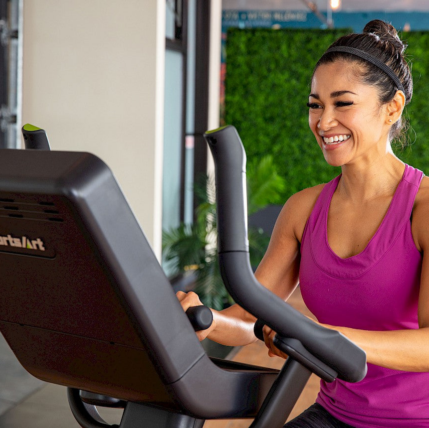 SportsArt C574U Elite Upright Bike